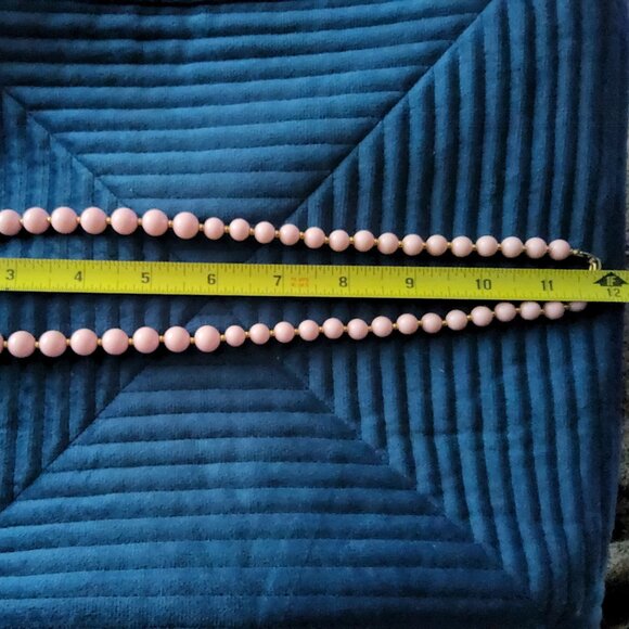 Marvella pink necklace - Picture 4 of 4